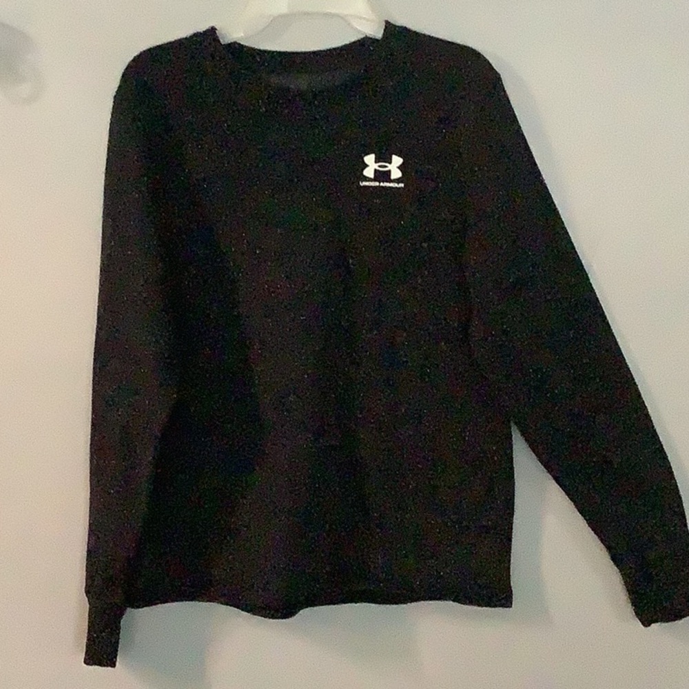Unisex size M Under Armour sweatshirt